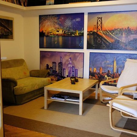 Apartament Old City Букурещ Екстериор снимка